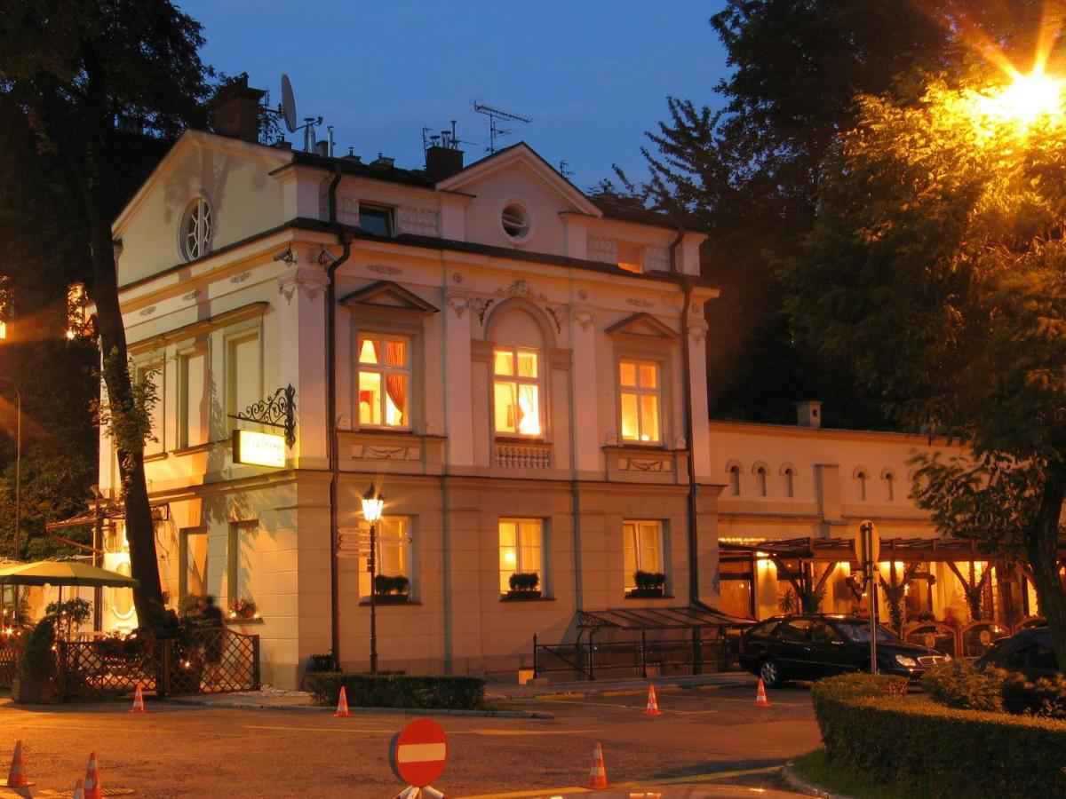 Villa Dom Pugetów Cracovia Exterior foto