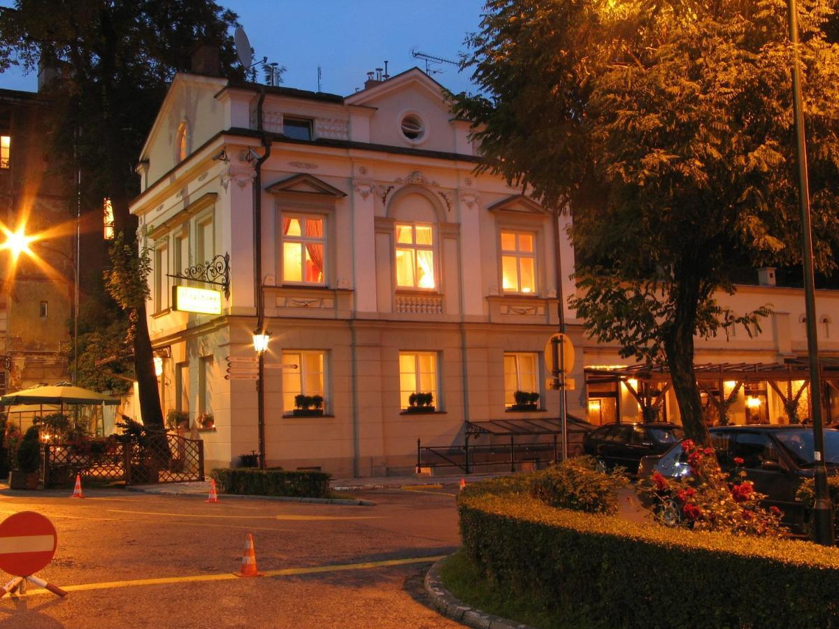 Villa Dom Pugetów Cracovia Exterior foto